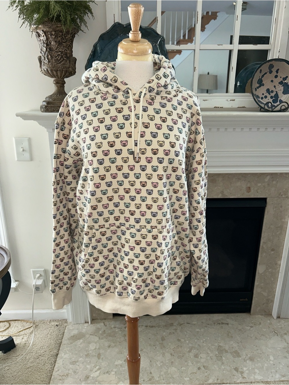 Teddy Fresh Cream Graphic Bear-Print Hoodie